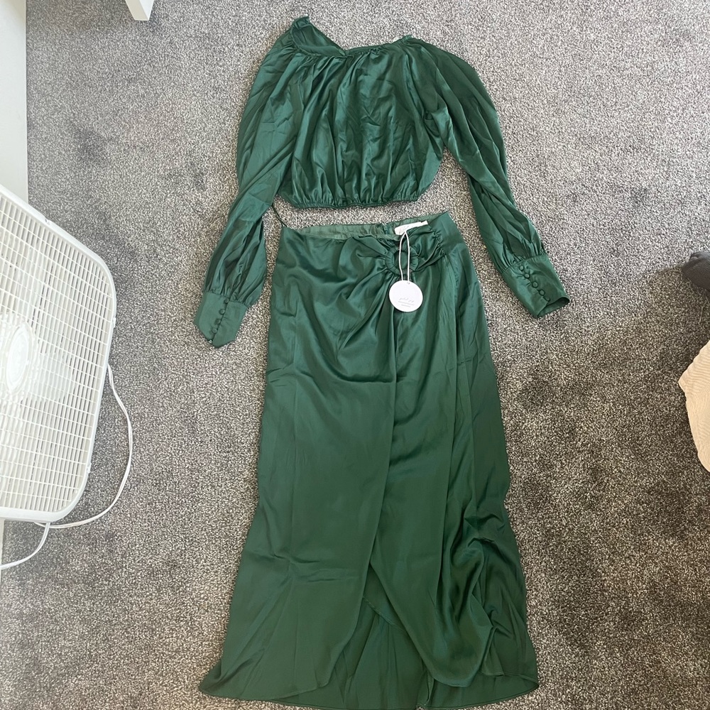 Petal & pup skirt set